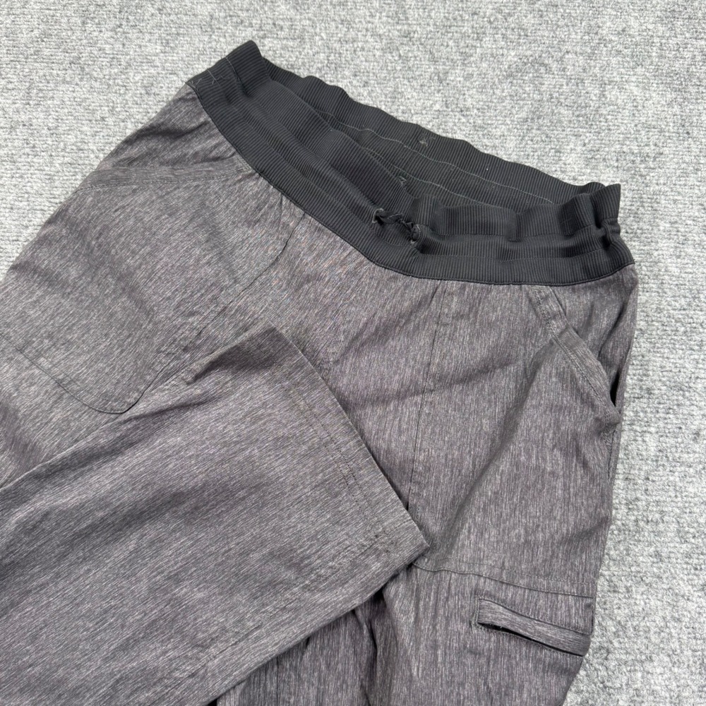 Duluth Trading Co Flexpedition Pants Size 6/ 30 Gray Straight Leg Cargo Women's